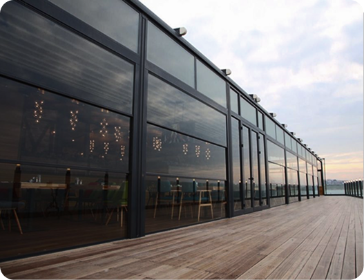 Гильотинное остекление