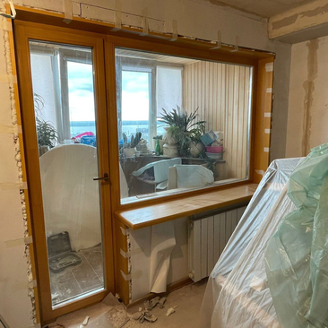 Тёплое остекление квартиры с выходом на лоджию